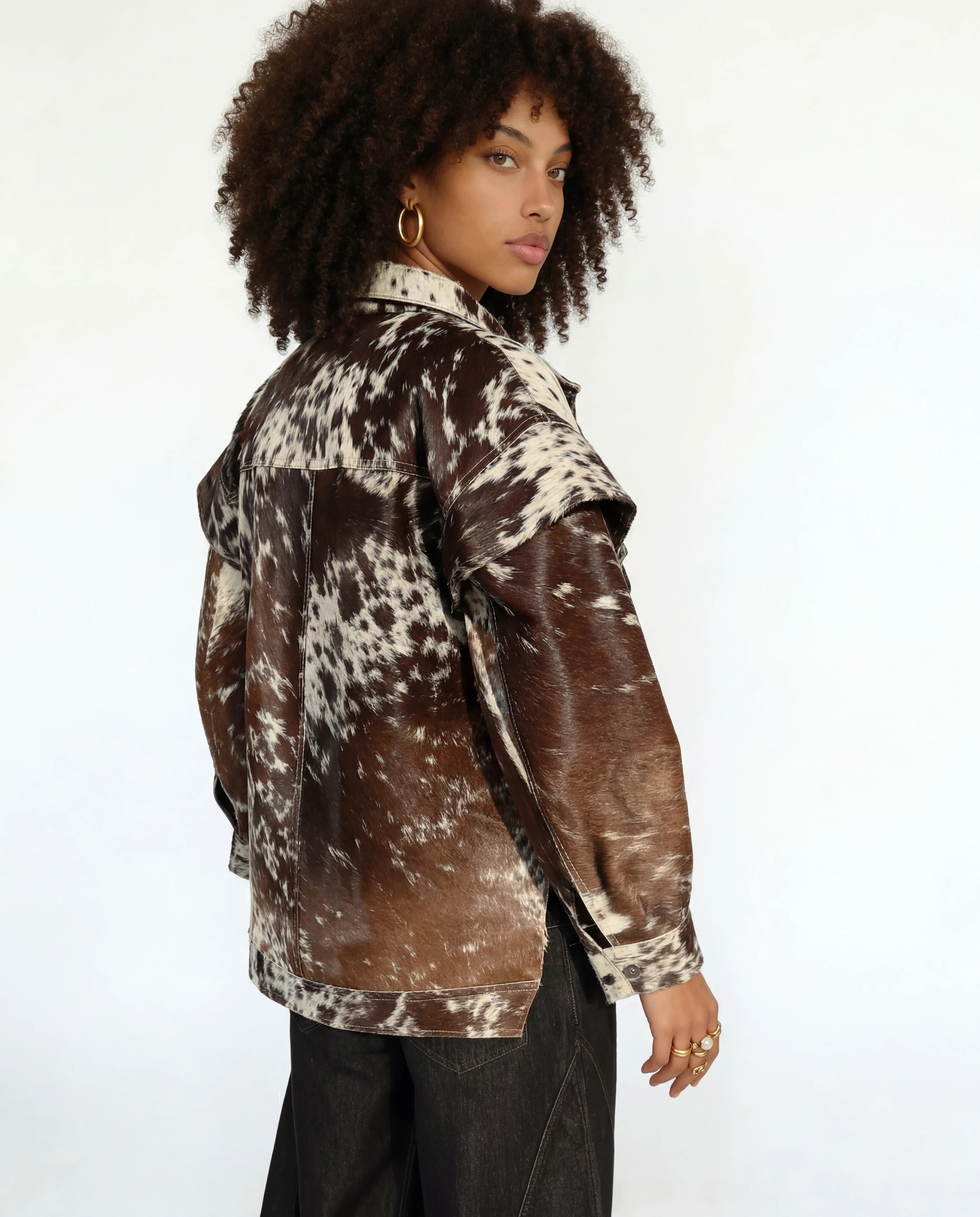Veste en peau lainée amovible avec doublure en satin (pièce unique)